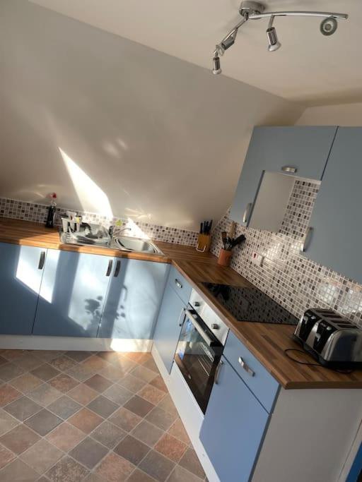 3 Bedroom Lodge With Hot Tub On Lovely Quiet Holiday Park In Cornwall Gunnislake Ngoại thất bức ảnh