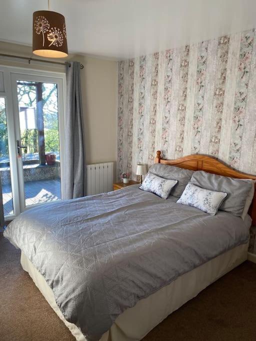 3 Bedroom Lodge With Hot Tub On Lovely Quiet Holiday Park In Cornwall Gunnislake Ngoại thất bức ảnh